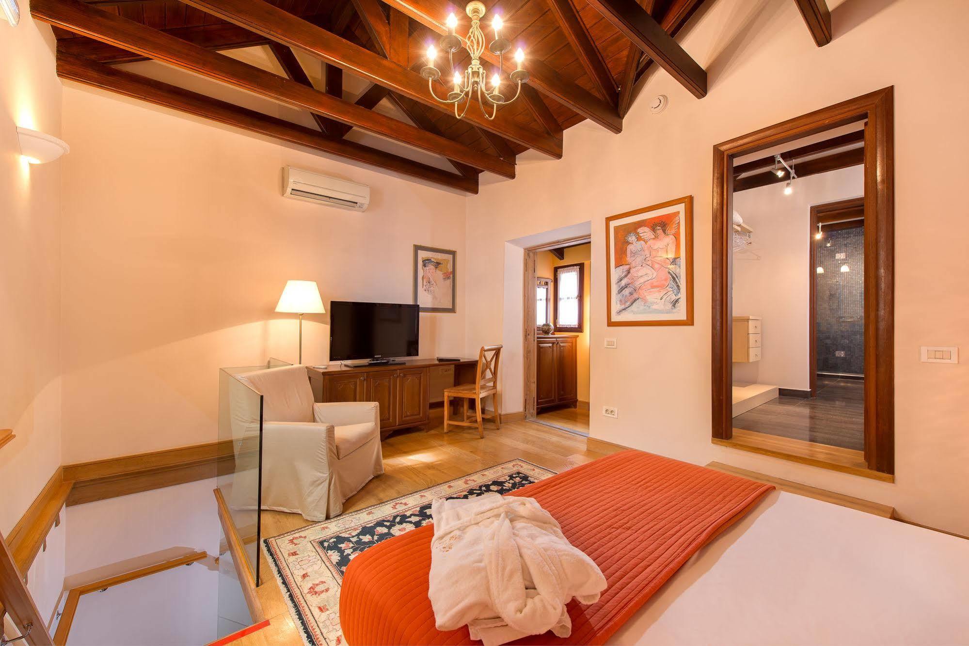 Rodos Niohori Elite Suites Boutique Hotel Rhodes City Bagian luar foto